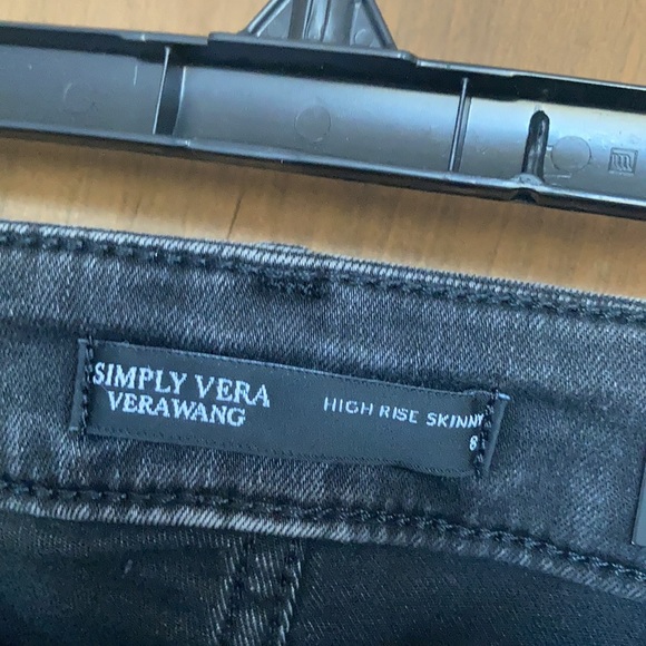 Simply Vera Vera Wang high rise skinny jean floral embroidery power stretch 8 14 - Picture 11 of 16